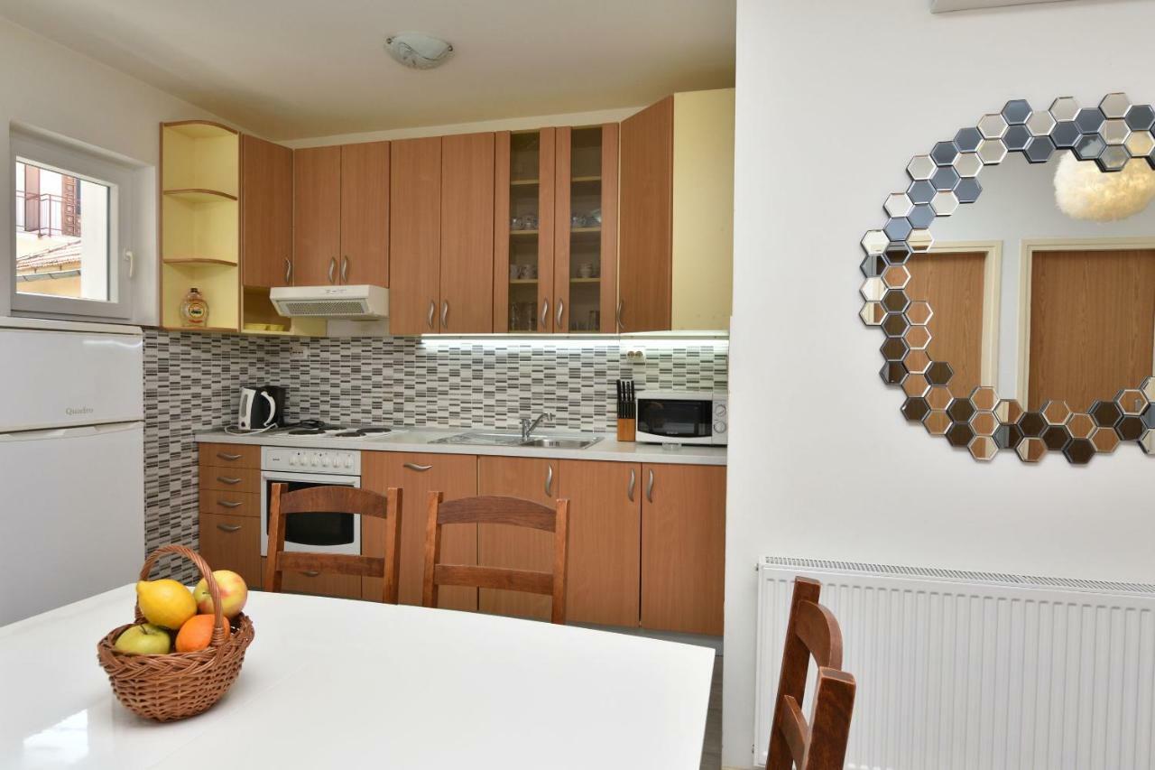 Apartments Brico Primošten Εξωτερικό φωτογραφία