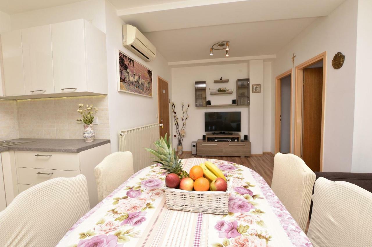Apartments Brico Primošten Εξωτερικό φωτογραφία