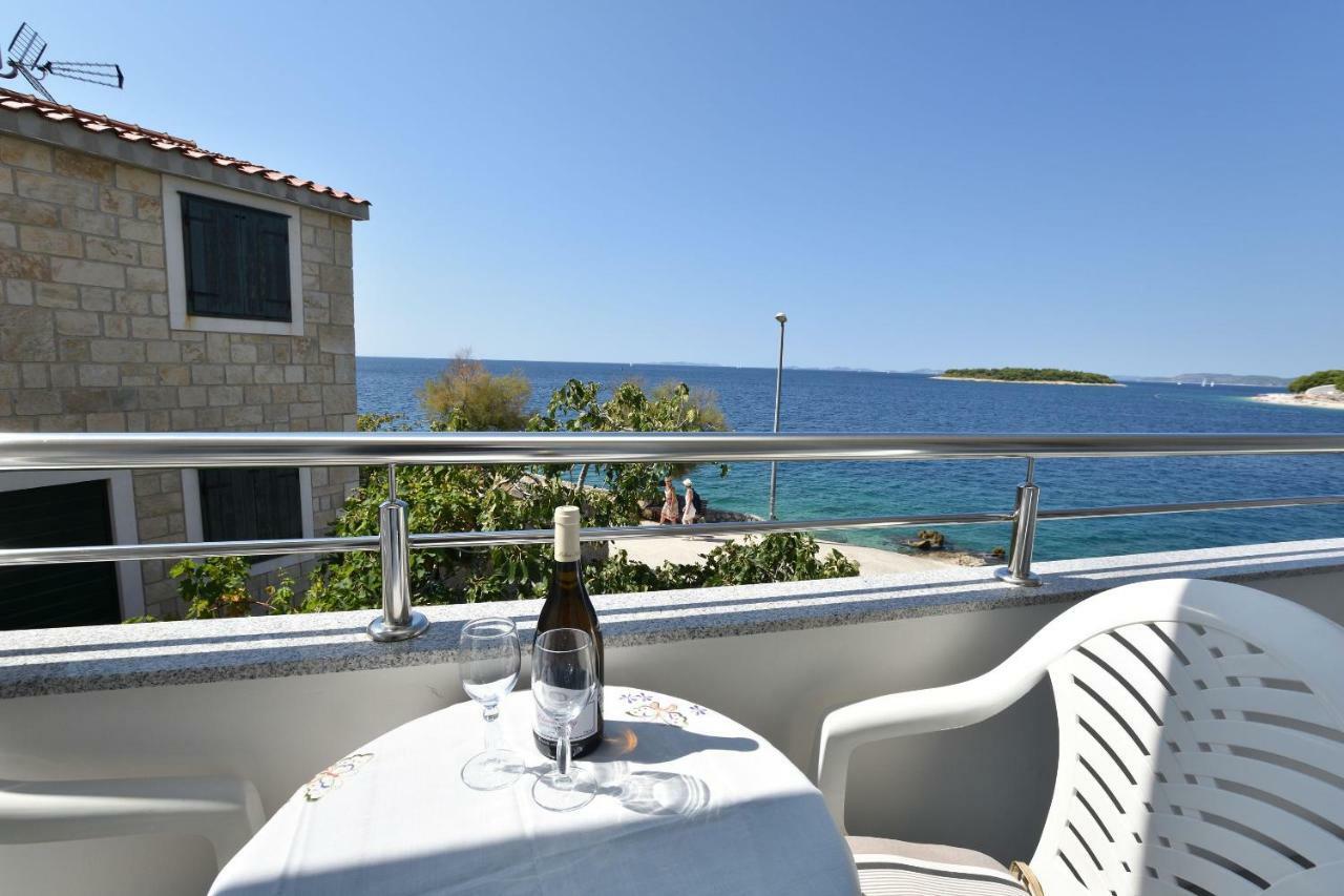 Apartments Brico Primošten Εξωτερικό φωτογραφία