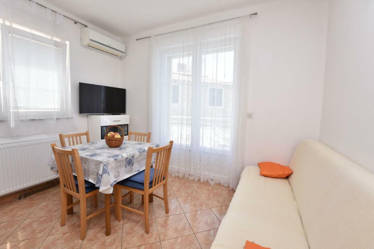 Apartments Brico Primošten Εξωτερικό φωτογραφία